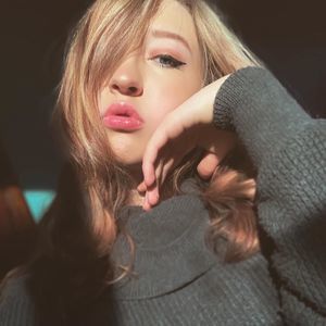 Meet your Posher, Emma